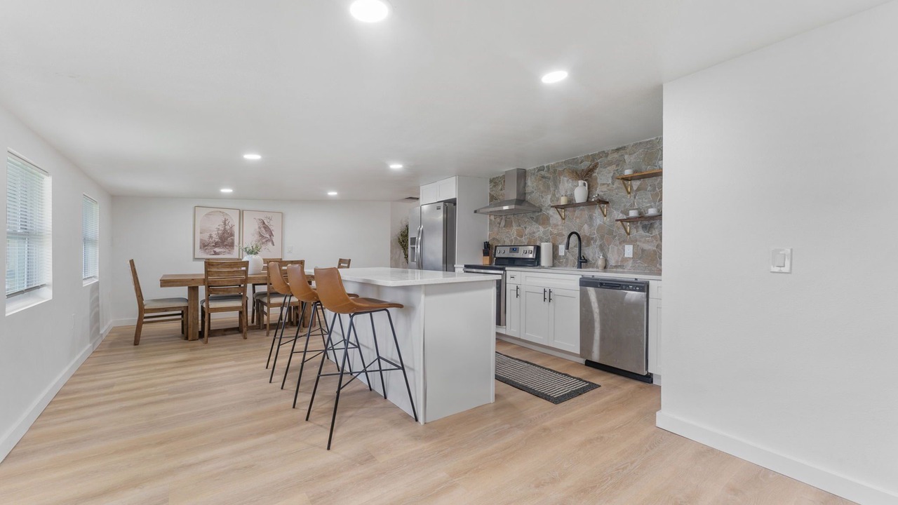 Photo of Kitchen in Egypt Lake-Leto