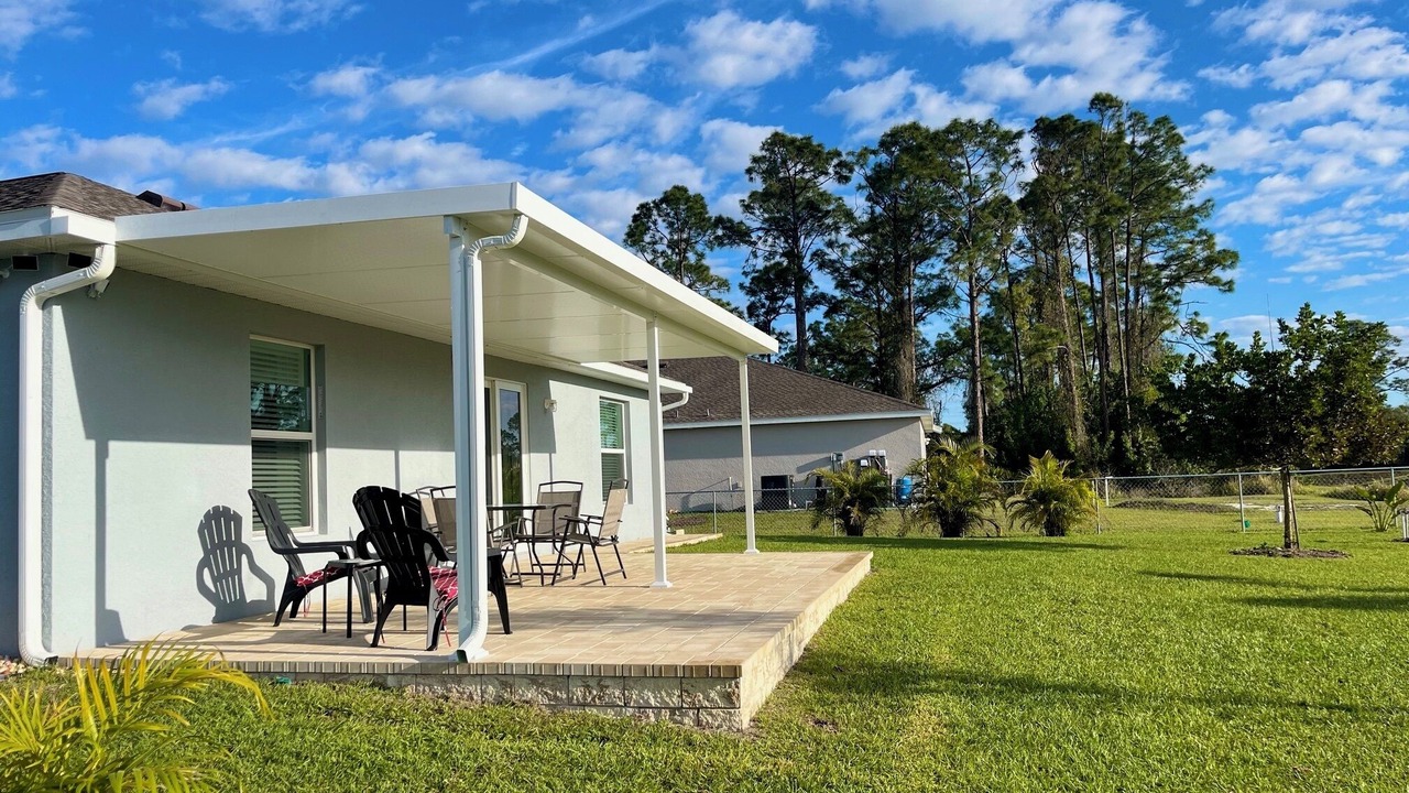 Photo of Patio Balcony in Lehigh Acres