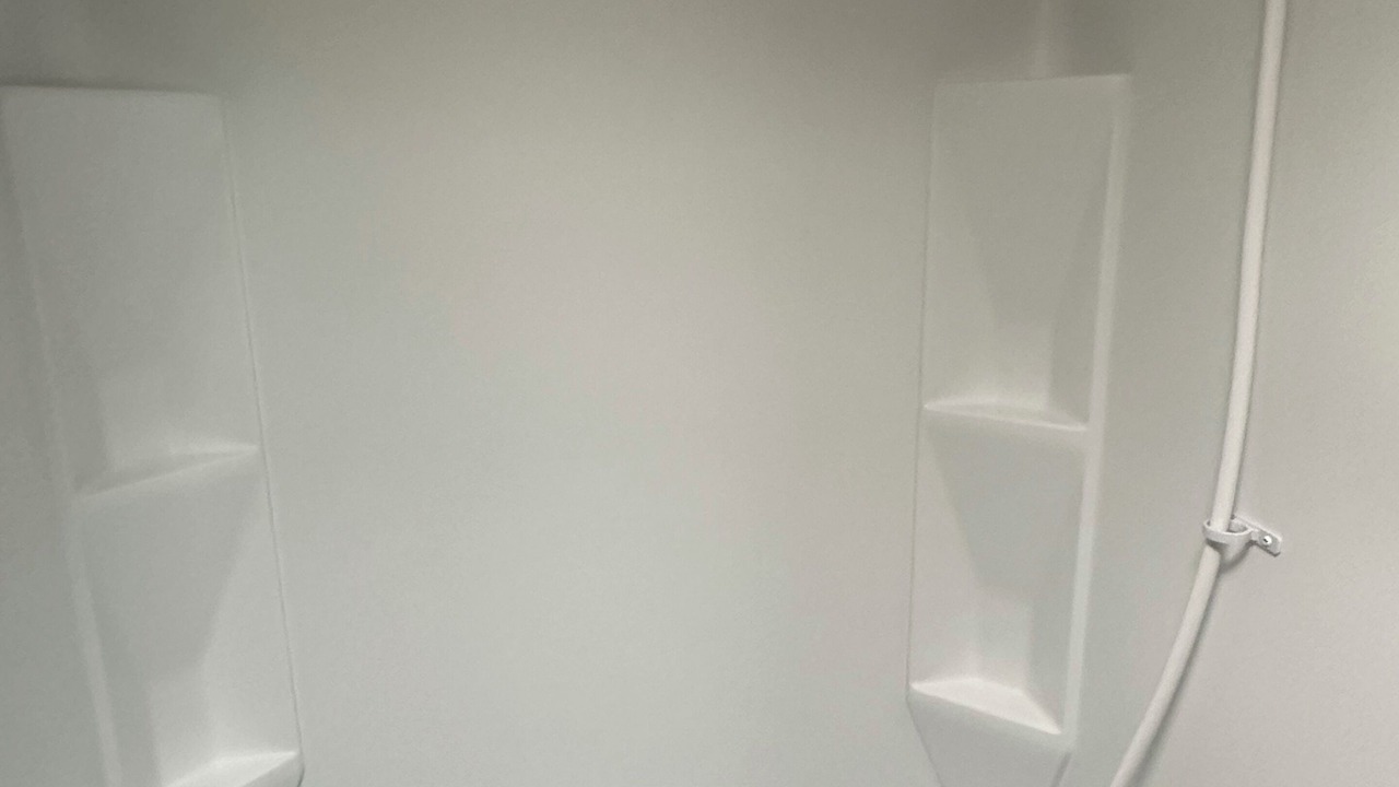 Photo of Bathroom in Courier City - Oscawana