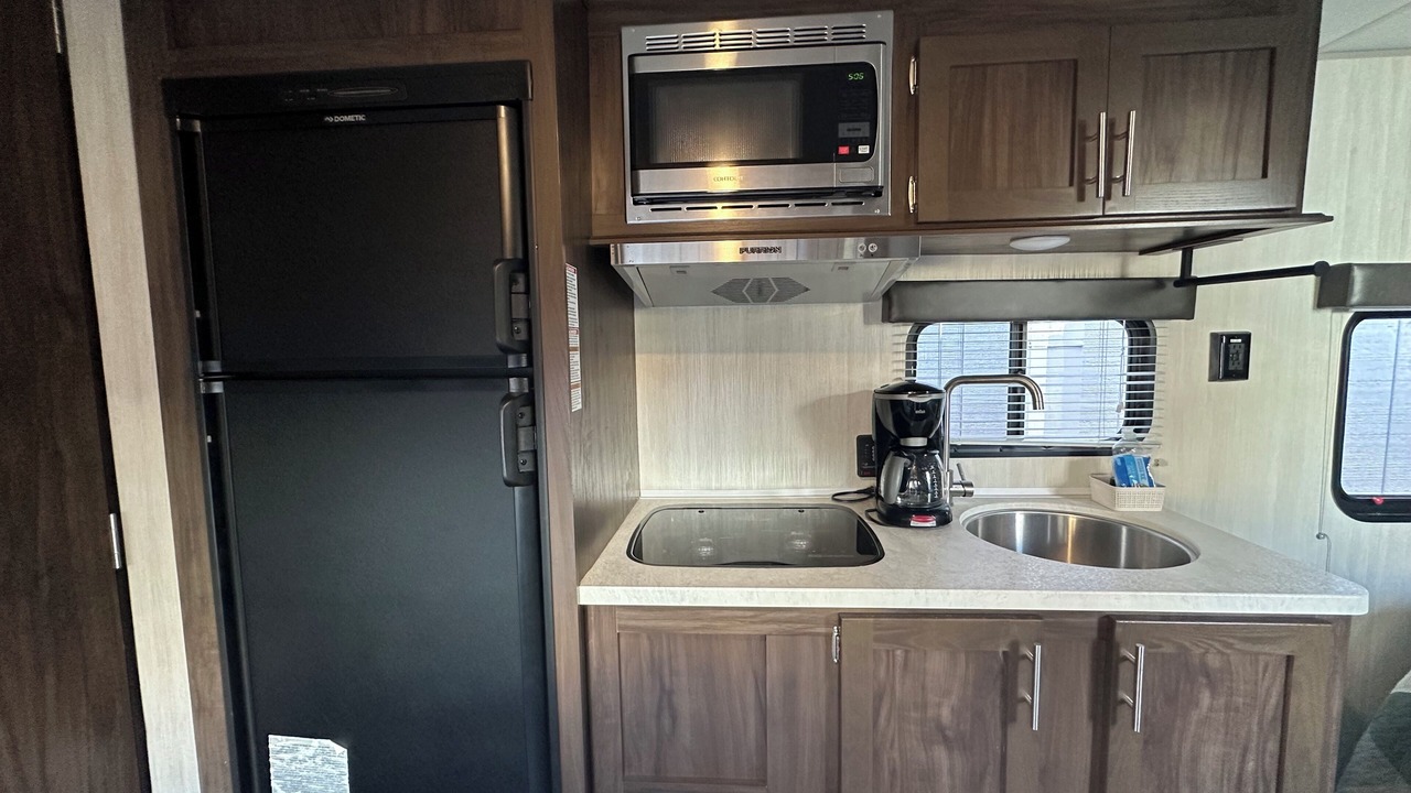 Photo of Kitchen in Courier City - Oscawana