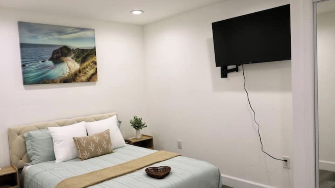 Photo of Bedroom in Pinellas Park
