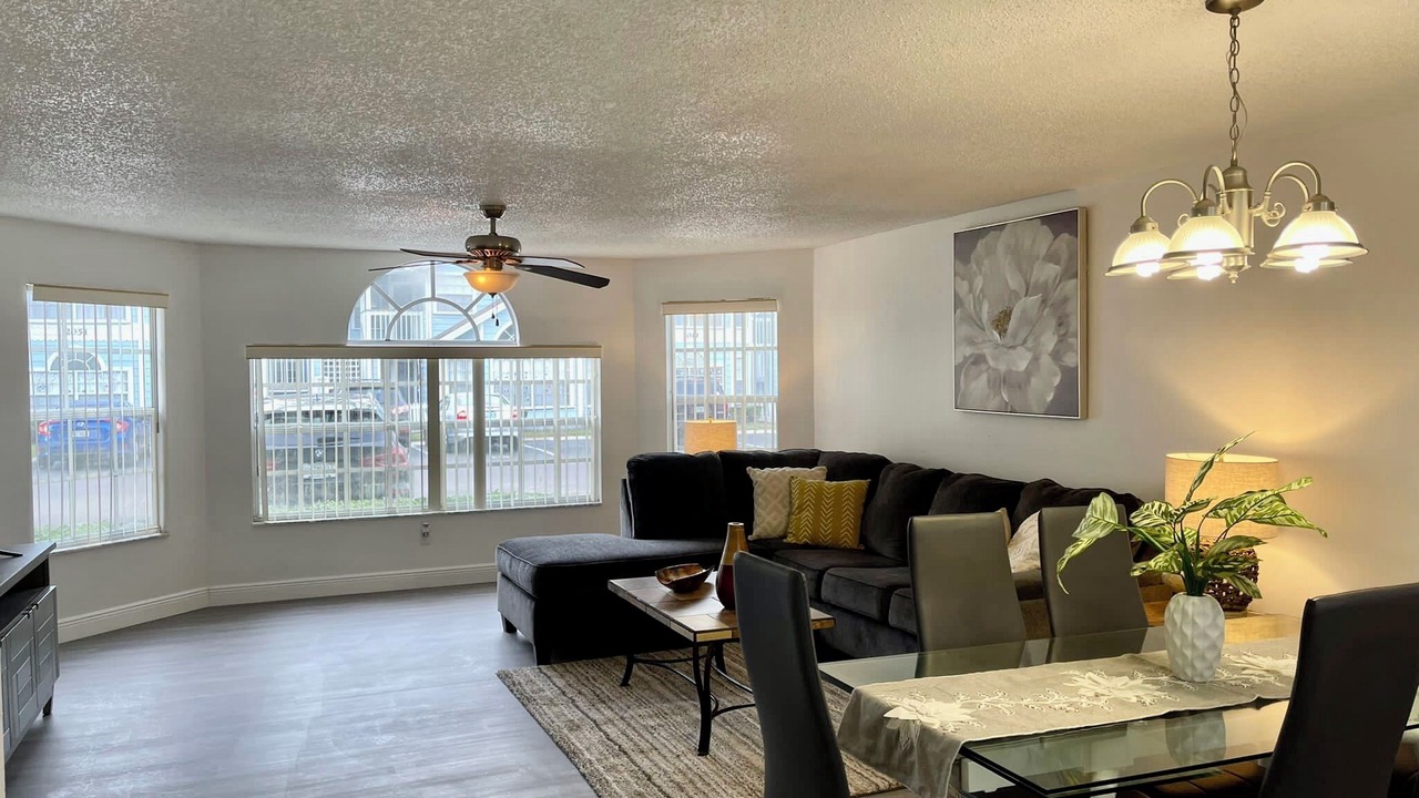 Photo of Livingroom in Royal Palm Bay