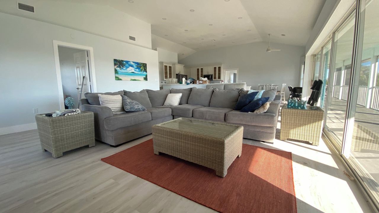 Photo of Livingroom in Fort Myers Shores