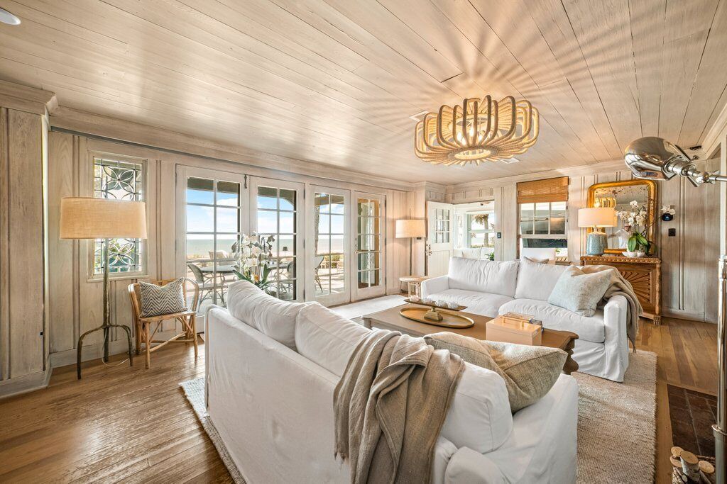 Photo of Livingroom in Old Ponte Vedra Beach