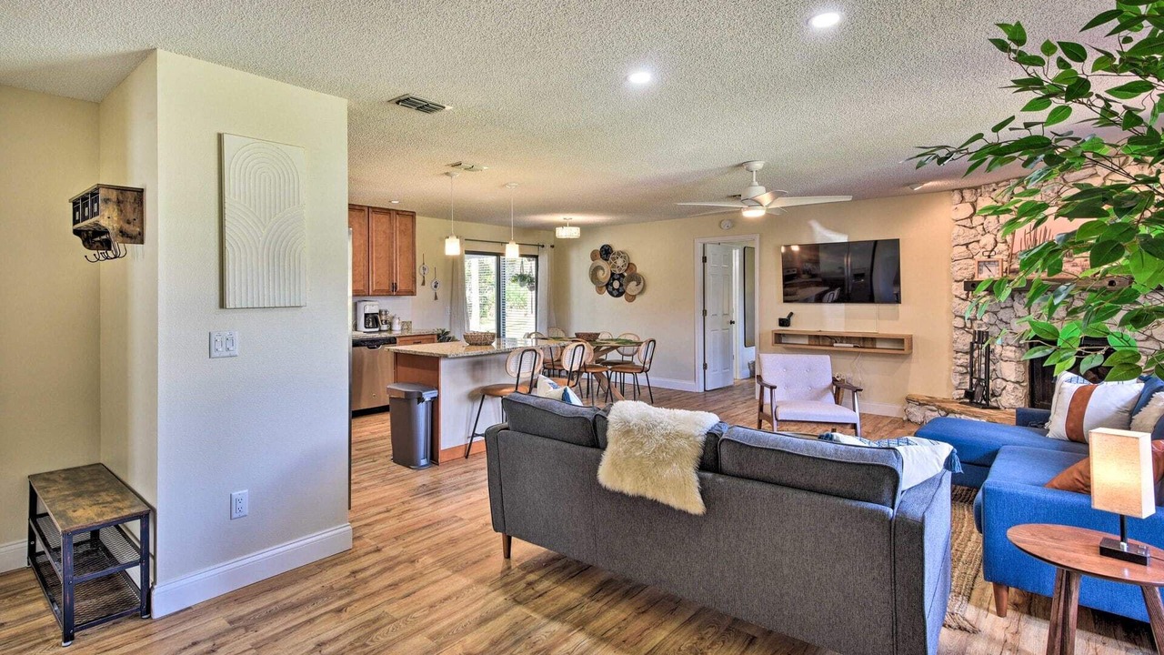 Photo of Livingroom in Indian Trails
