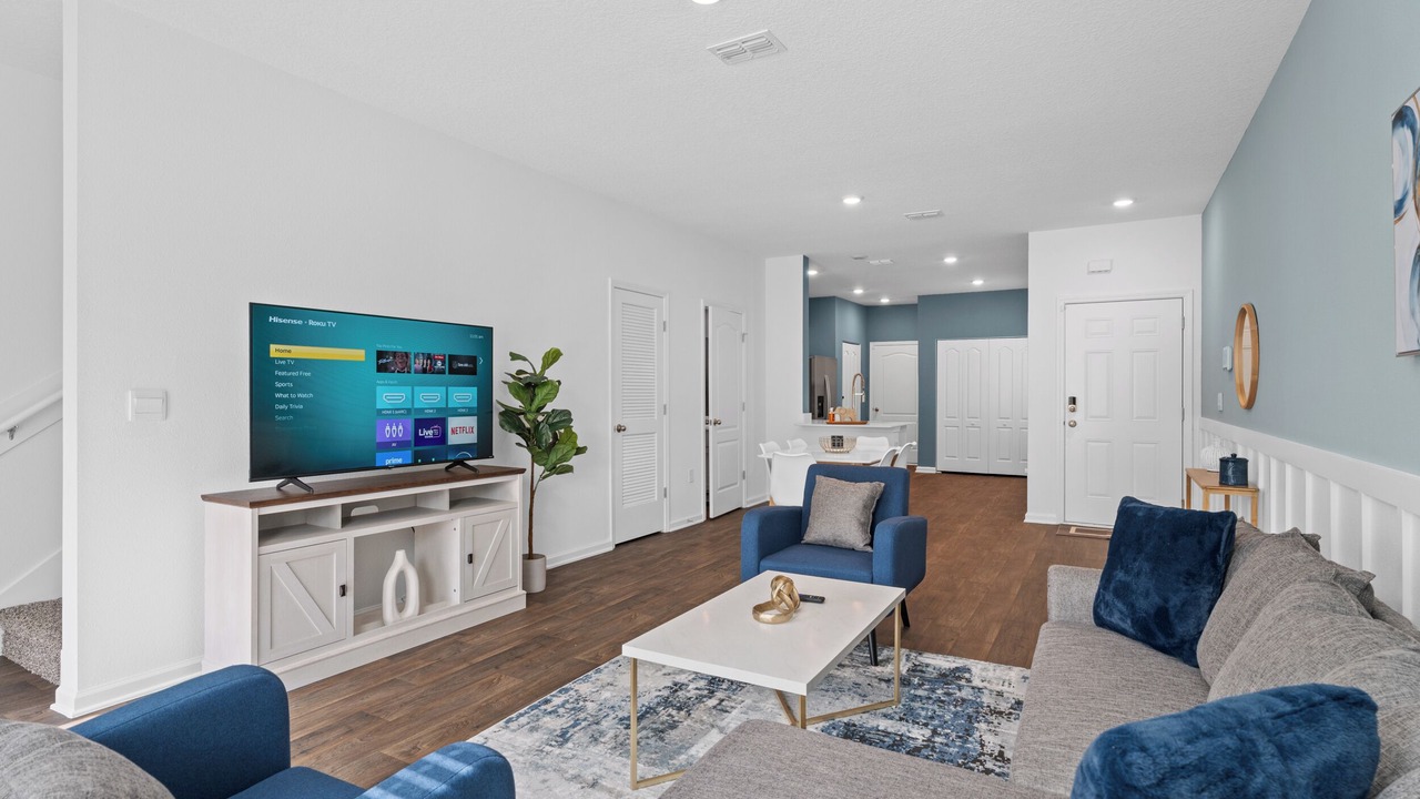 Photo of Livingroom in Baymeadows