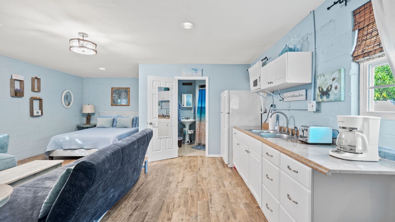 Photo of Bedroom in Naples Park