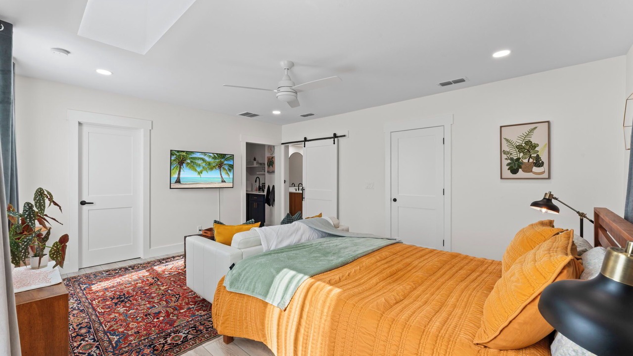 Photo of Bedroom in Orange Park