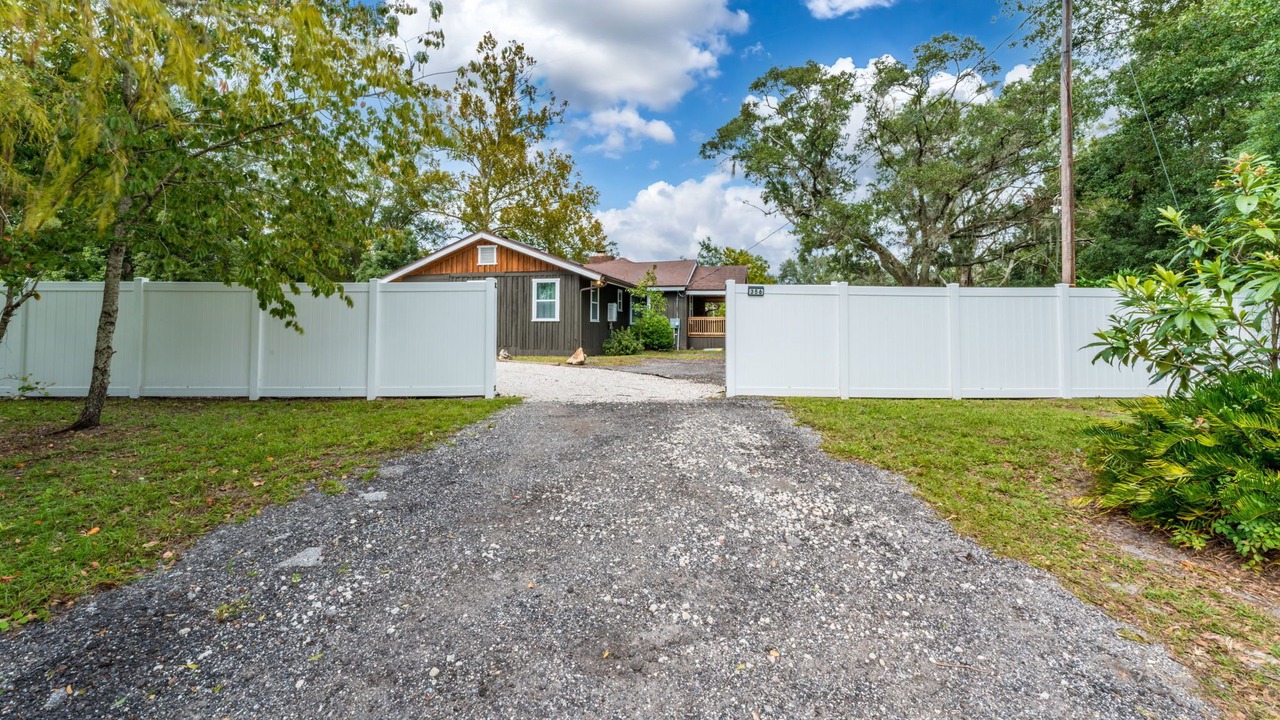 Photo of Outdoor in Orange Park