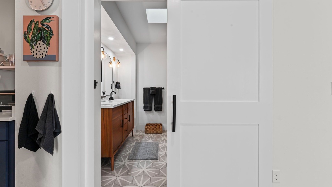 Photo of Bathroom in Orange Park