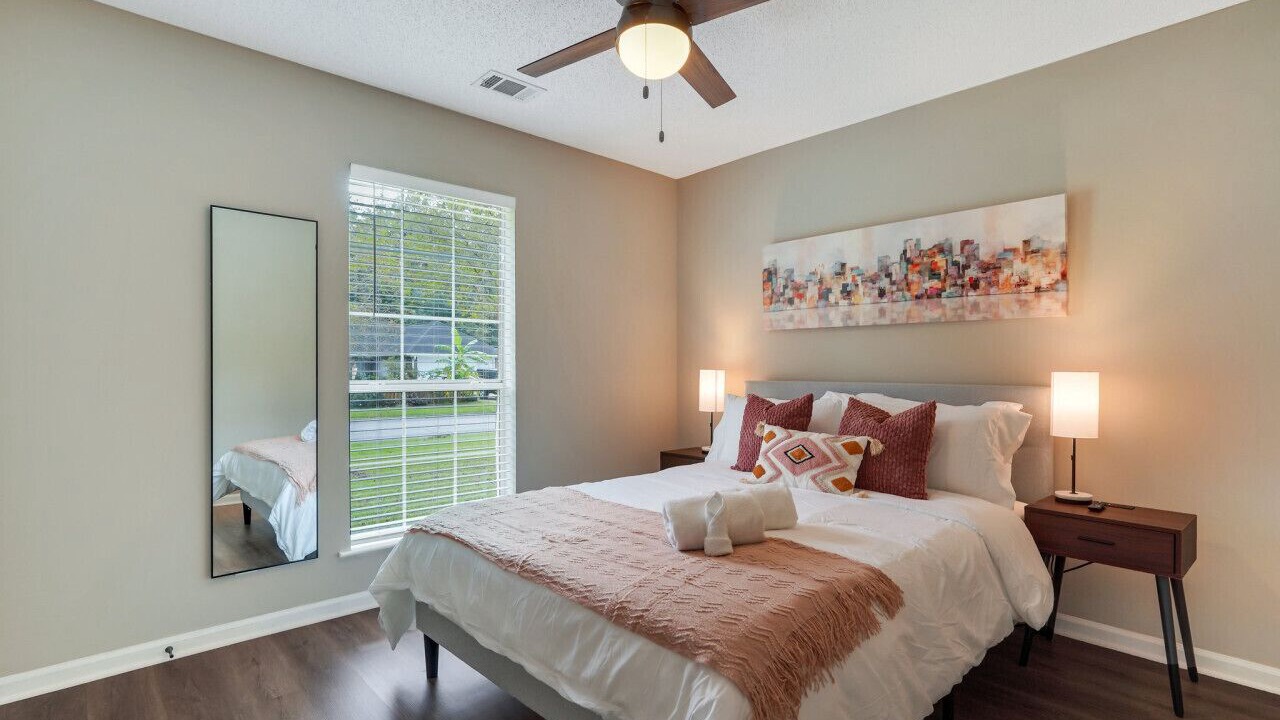 Photo of Bedroom in Richmond Hill