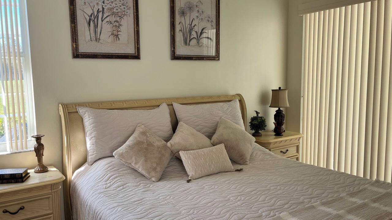 Photo of Bedroom in Heritage Palms