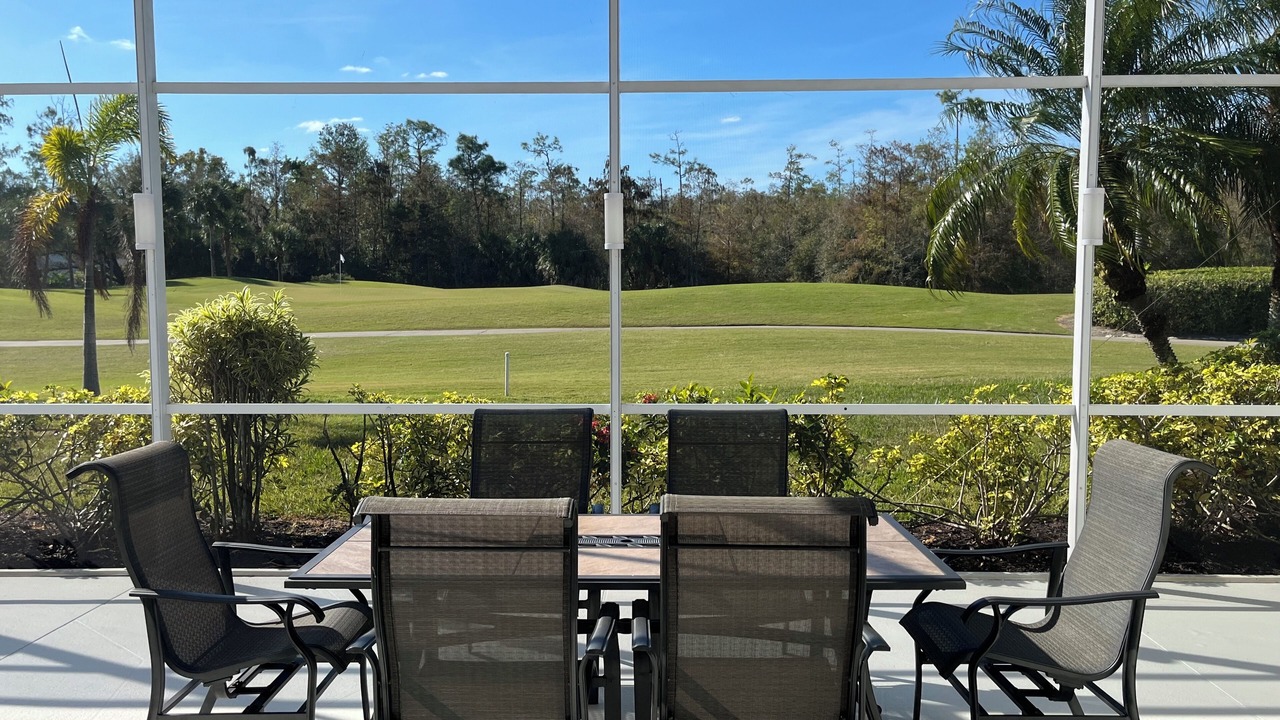 Photo of Outdoor in Heritage Palms