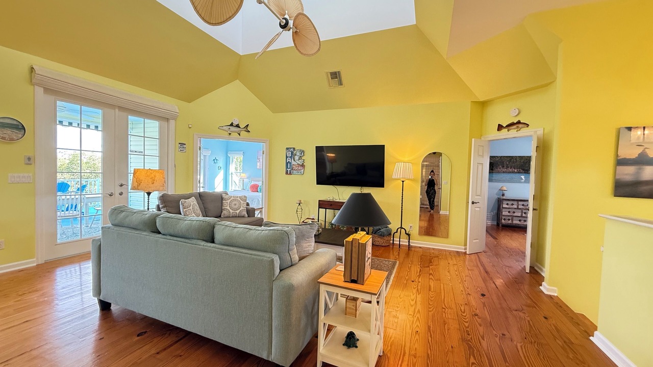 Photo of Livingroom in North Naples