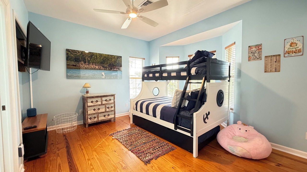 Photo of Bedroom in North Naples