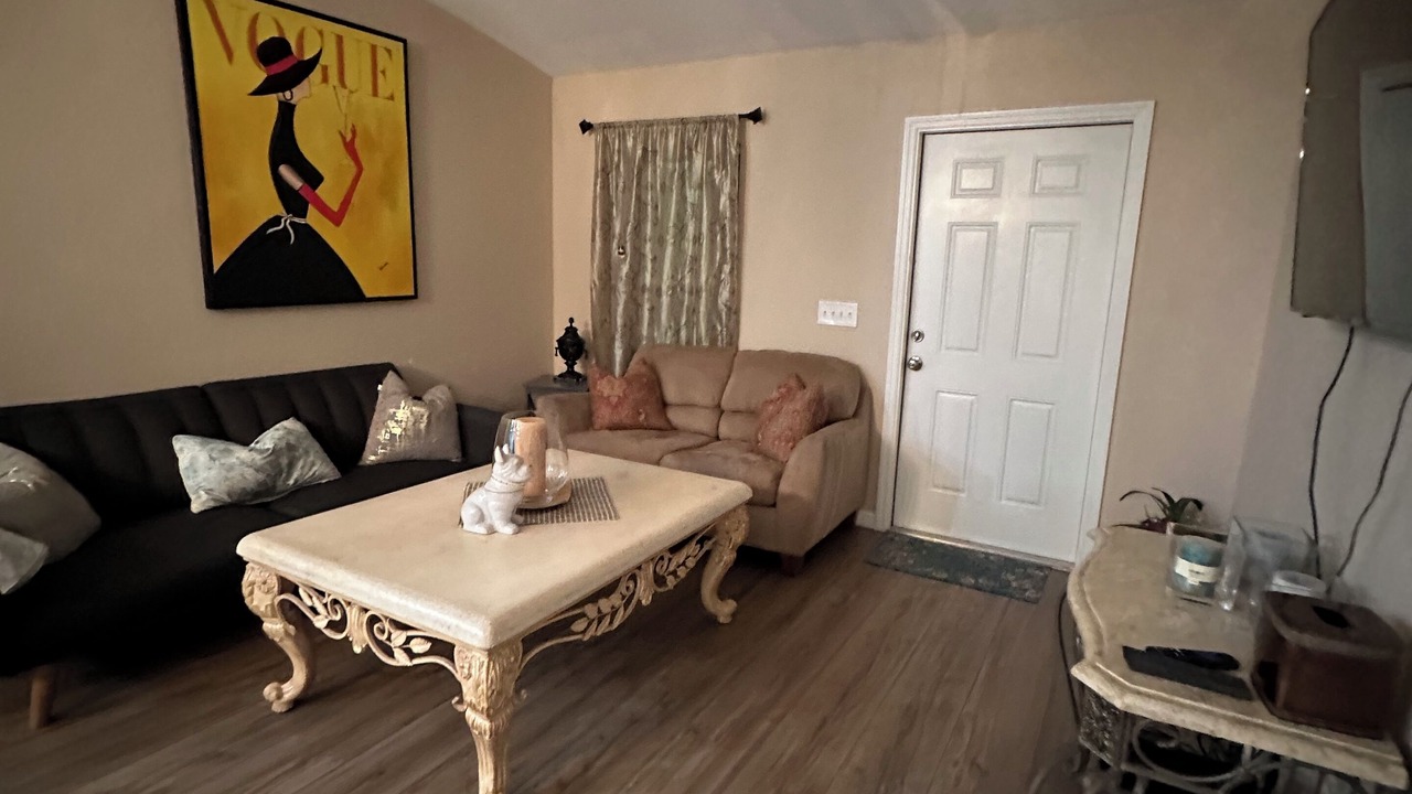 Photo of Livingroom in Fort Myers