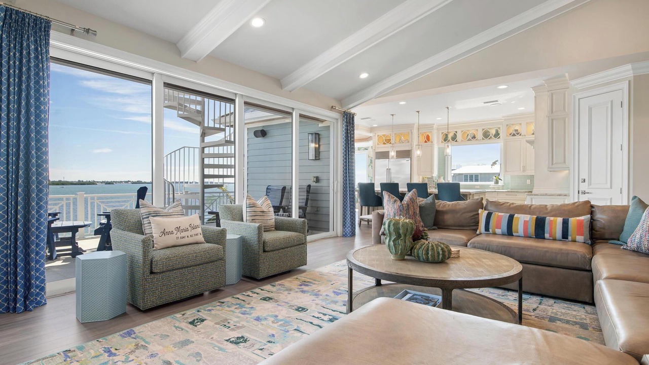 Photo of Bedroom in Bradenton Beach