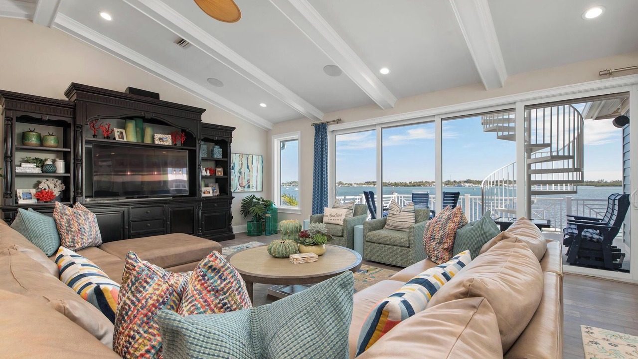 Photo of Bedroom in Bradenton Beach
