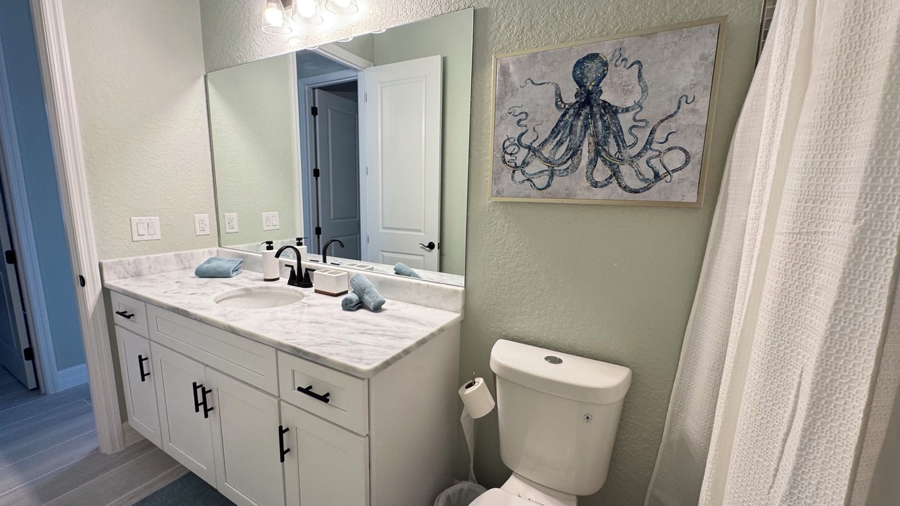 Photo of Bathroom in Broadmoor