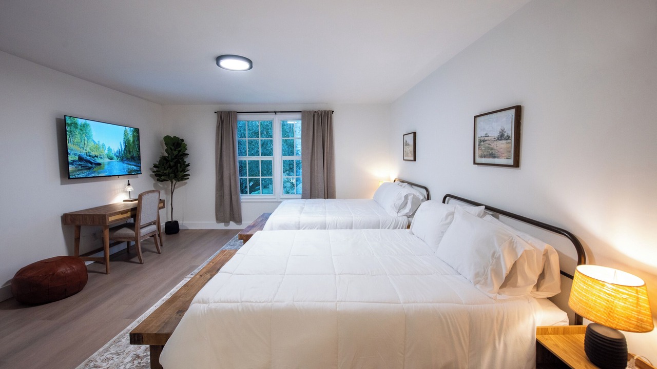 Photo of Bedroom in Florida Ridge