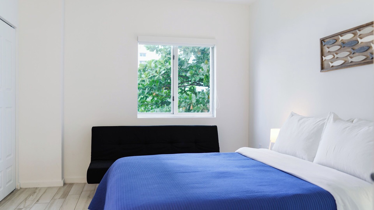 Photo of Bedroom in Midtown