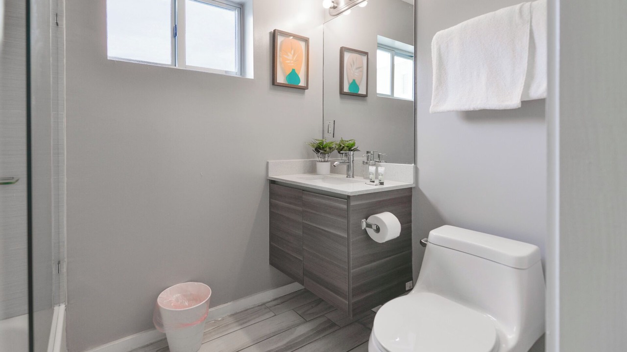 Photo of Bathroom in Midtown