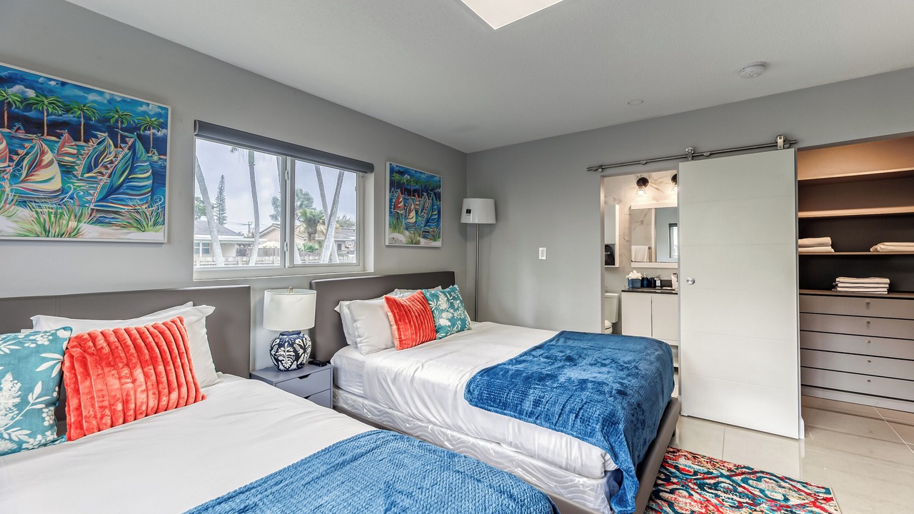 Photo of Bedroom in Dania Beach