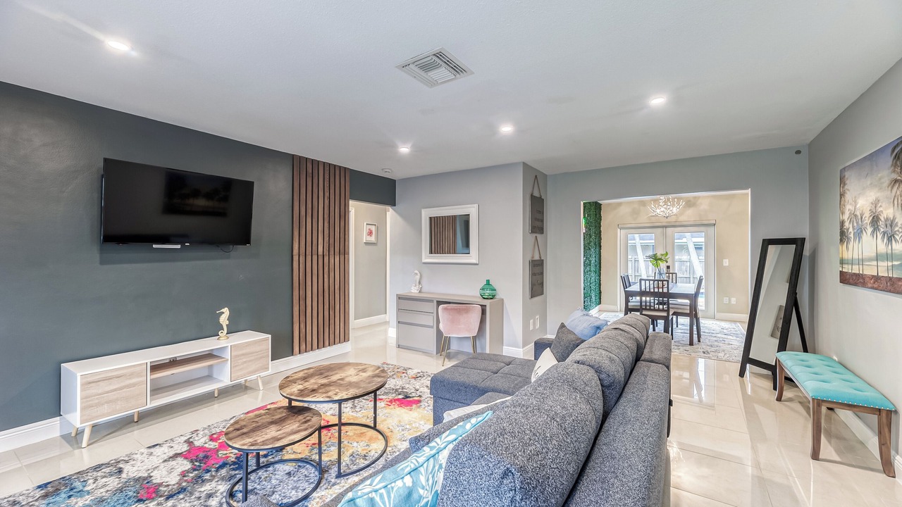 Photo of Livingroom in Dania Beach
