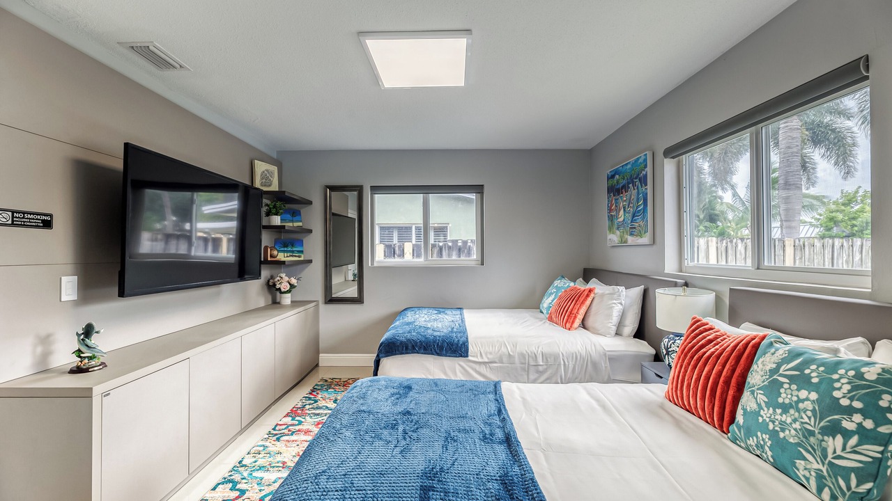 Photo of Bedroom in Dania Beach