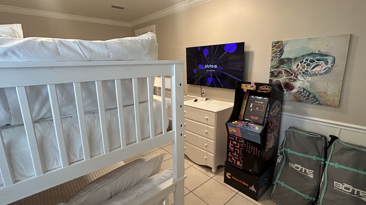 Photo of Bedroom in Delos