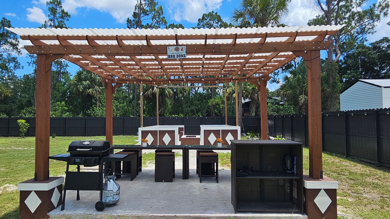 Photo of Outdoor in Lehigh Acres