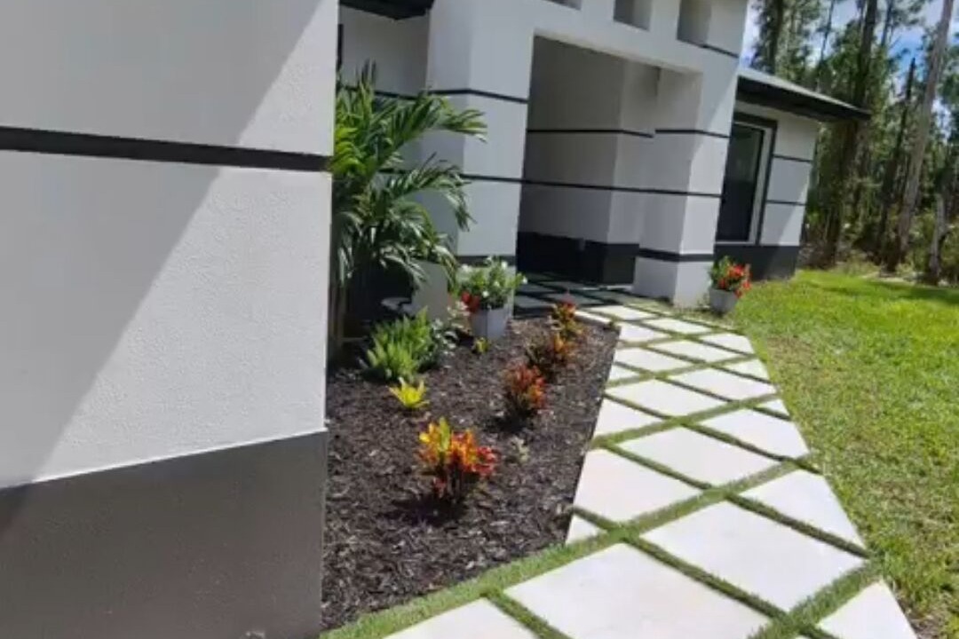 Photo of Outdoor in Lehigh Acres