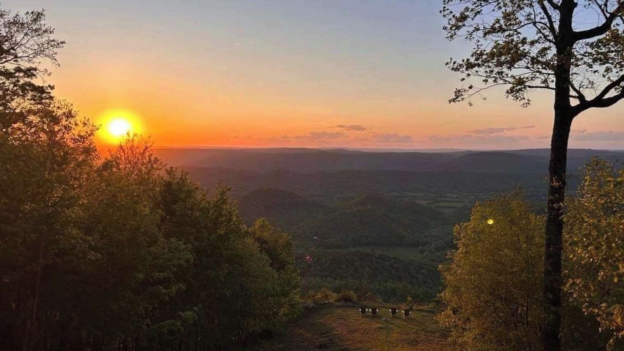 Photo of Others in Lookout Mountain