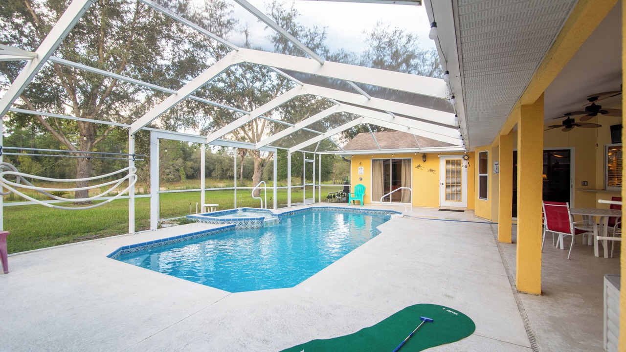 Photo of Outdoor in Brooksville