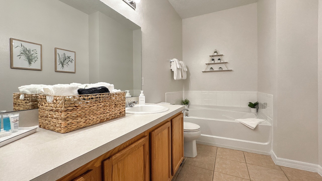 Photo of Bathroom in Windwood Bay