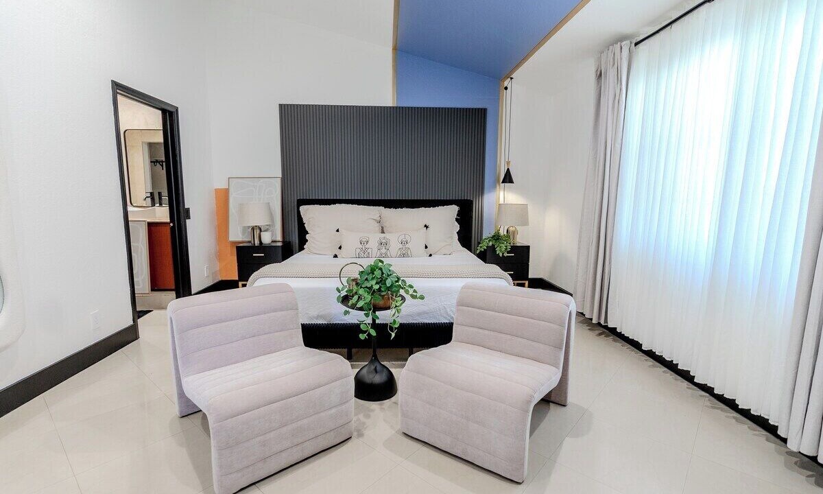 Photo of Bedroom in Edgewood
