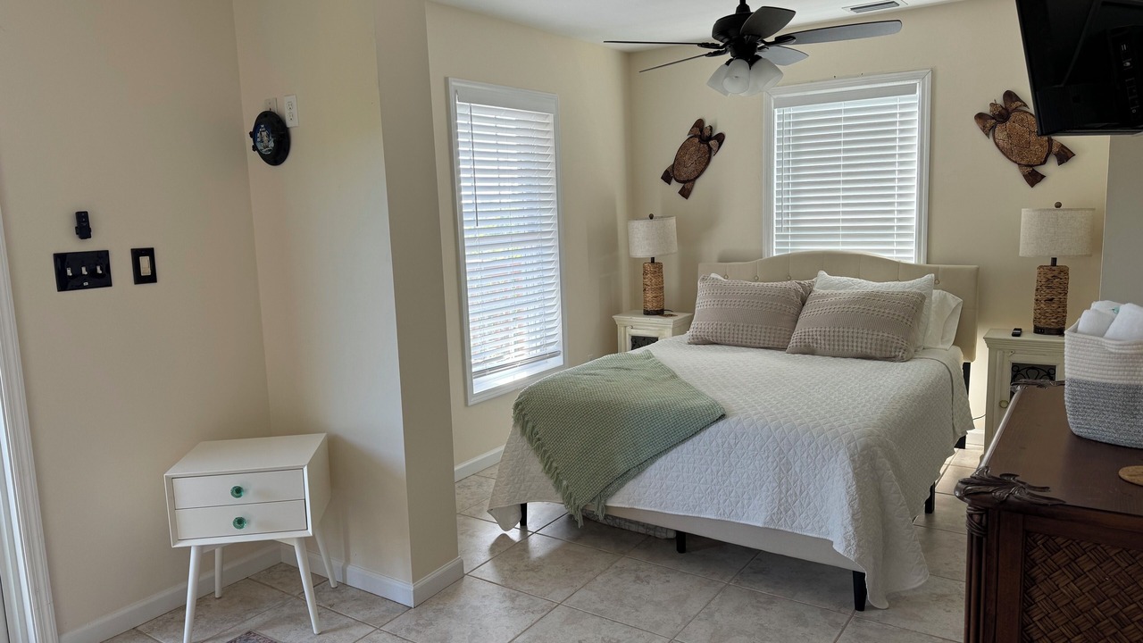Photo of Bedroom in Big Pine Key