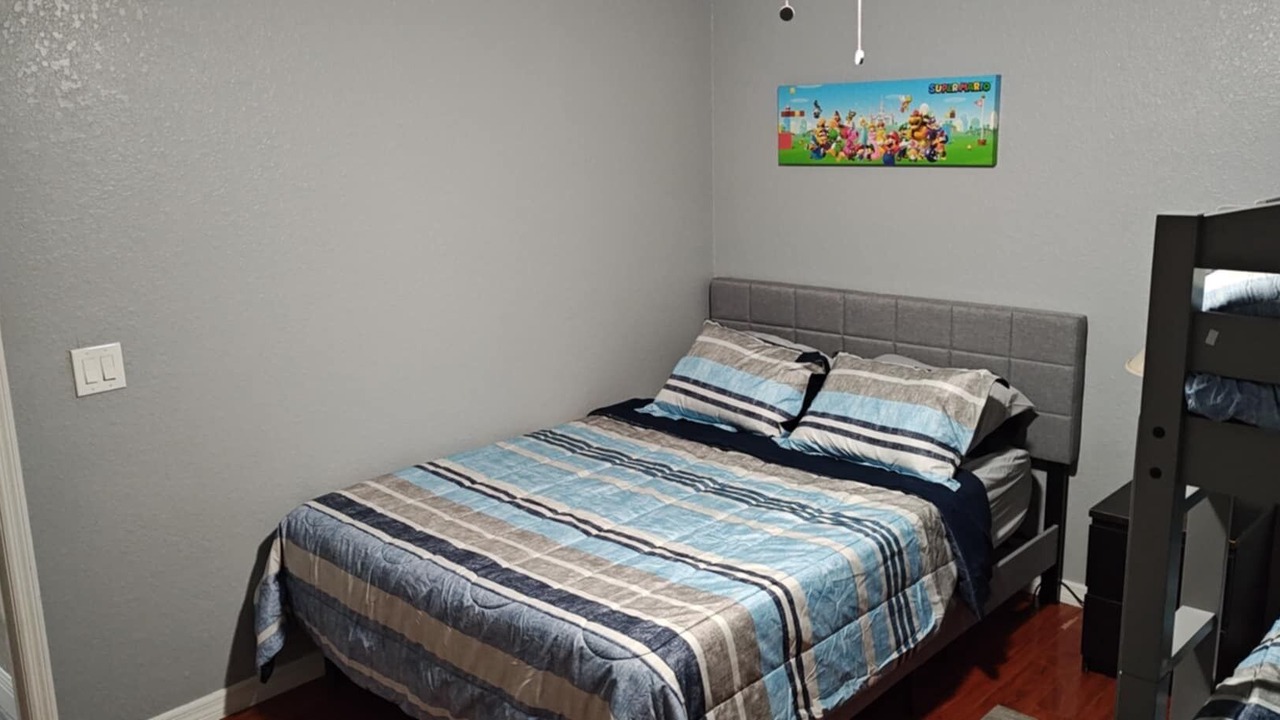 Photo of Bedroom in Candler
