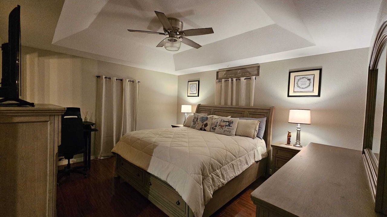 Photo of Bedroom in Candler