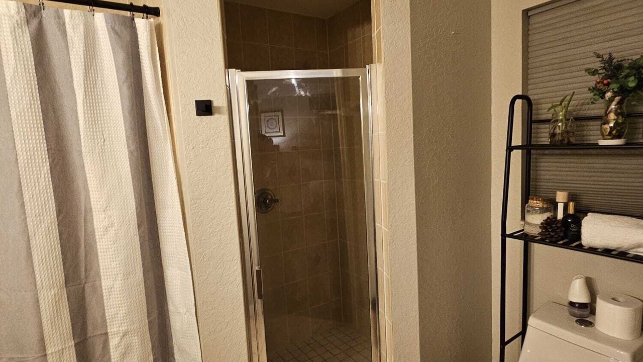 Photo of Bathroom in Candler