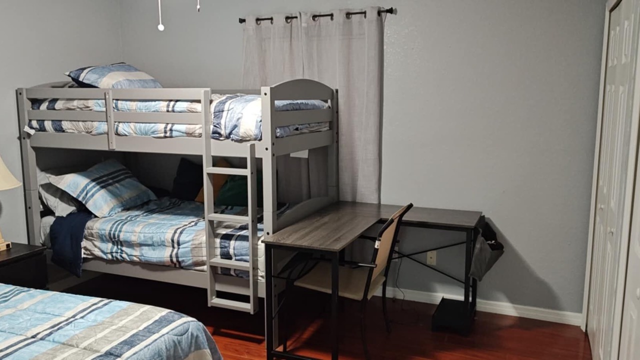 Photo of Bedroom in Candler