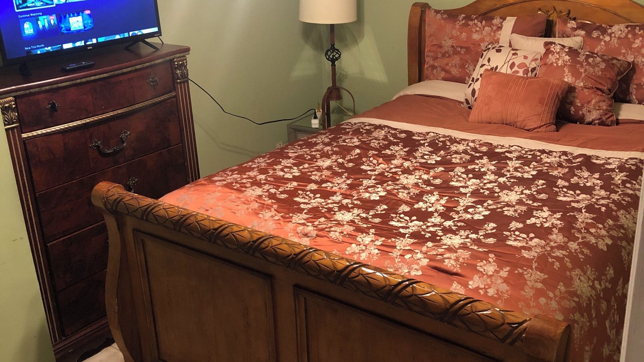 Photo of Bedroom in Tarpon Springs