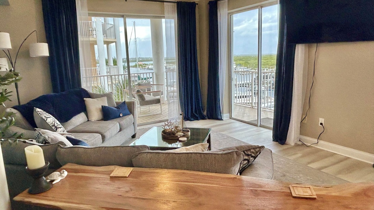 Photo of Livingroom in Ponce Inlet