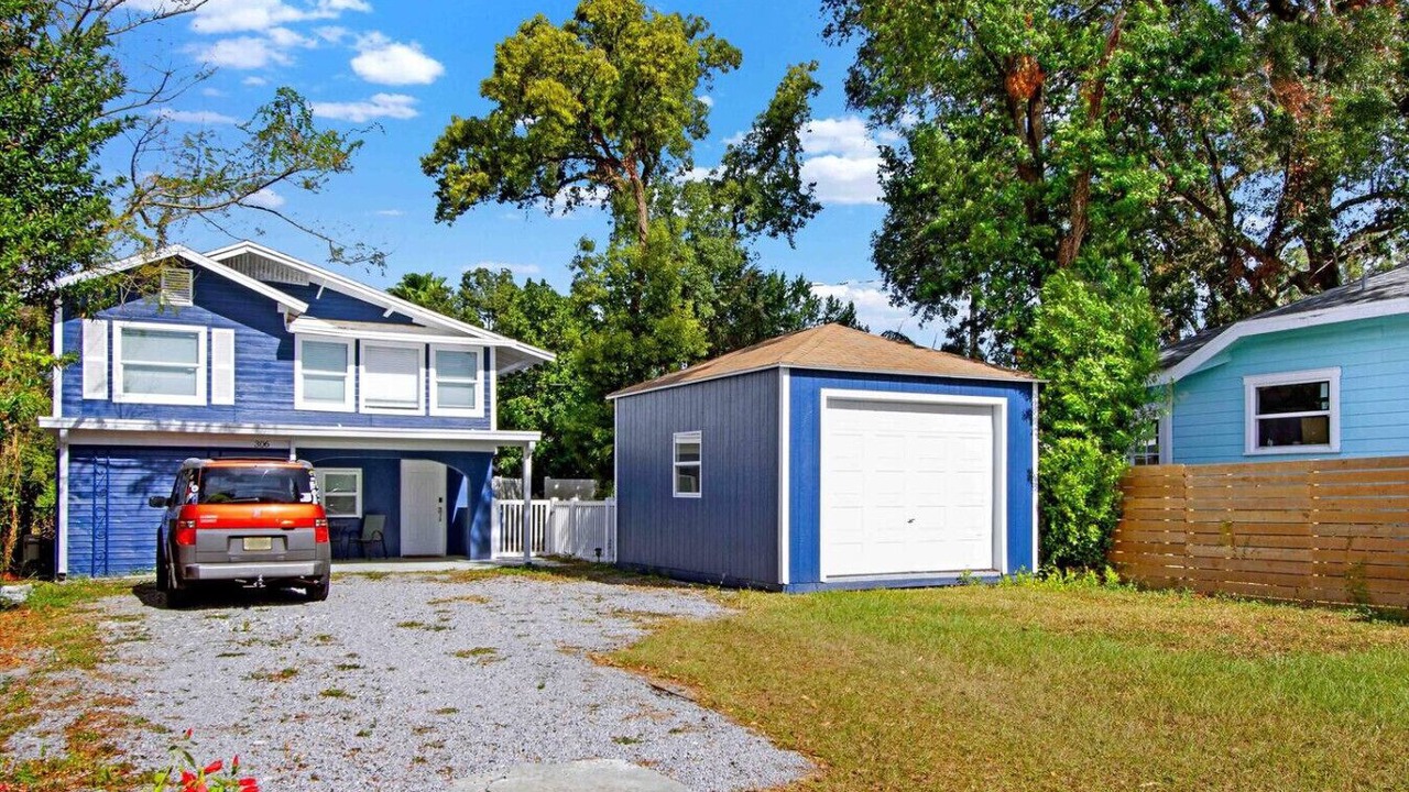 Photo of Outdoor in Seminole Heights
