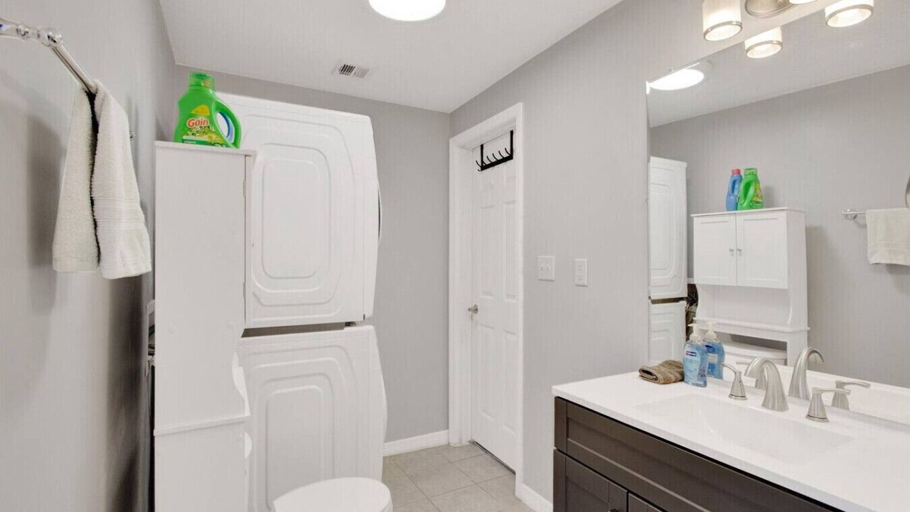 Photo of Bathroom in Seminole Heights
