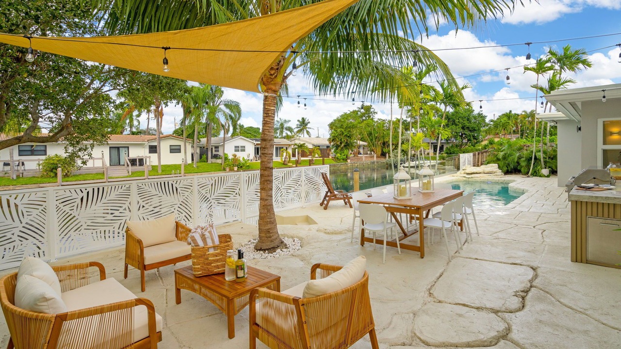 Photo of Outdoor in Coral Ridge Isles