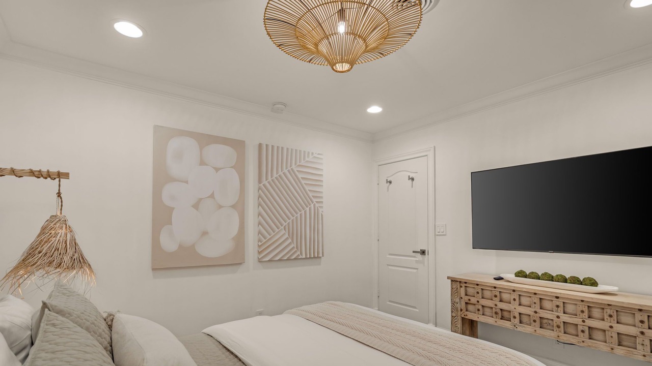 Photo of Bedroom in Coral Ridge Isles