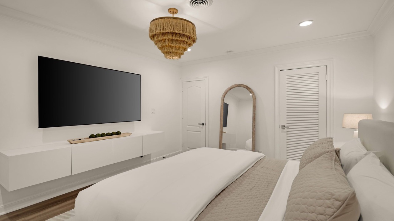 Photo of Bedroom in Coral Ridge Isles