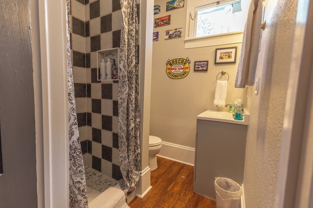 Photo of Bathroom in Hodgmans Daytona