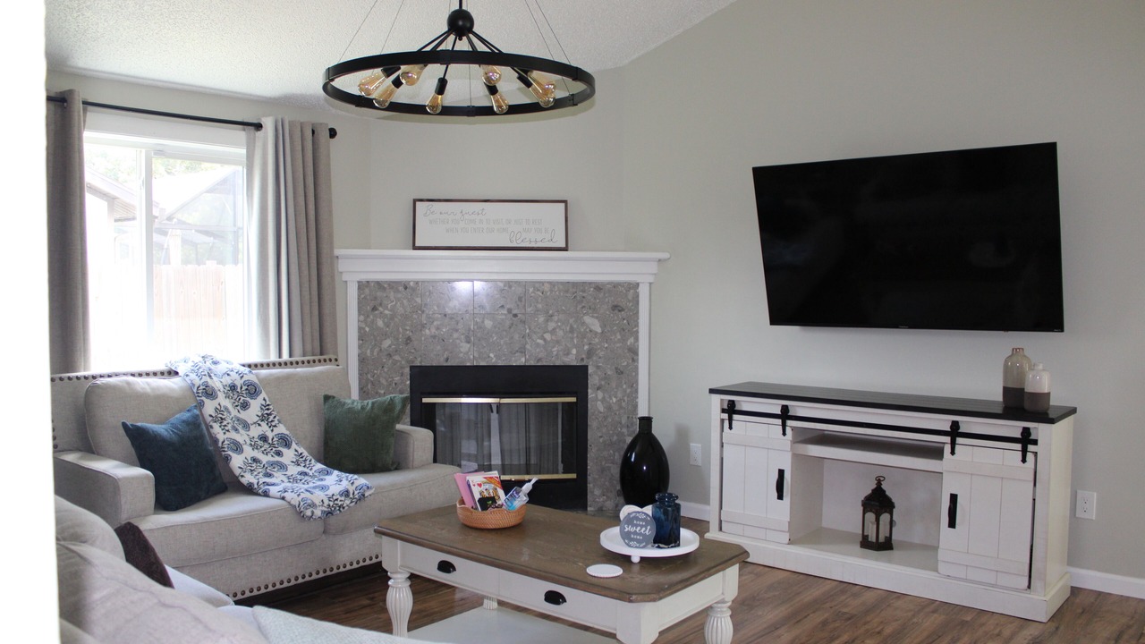 Photo of Livingroom in New Port Richey East